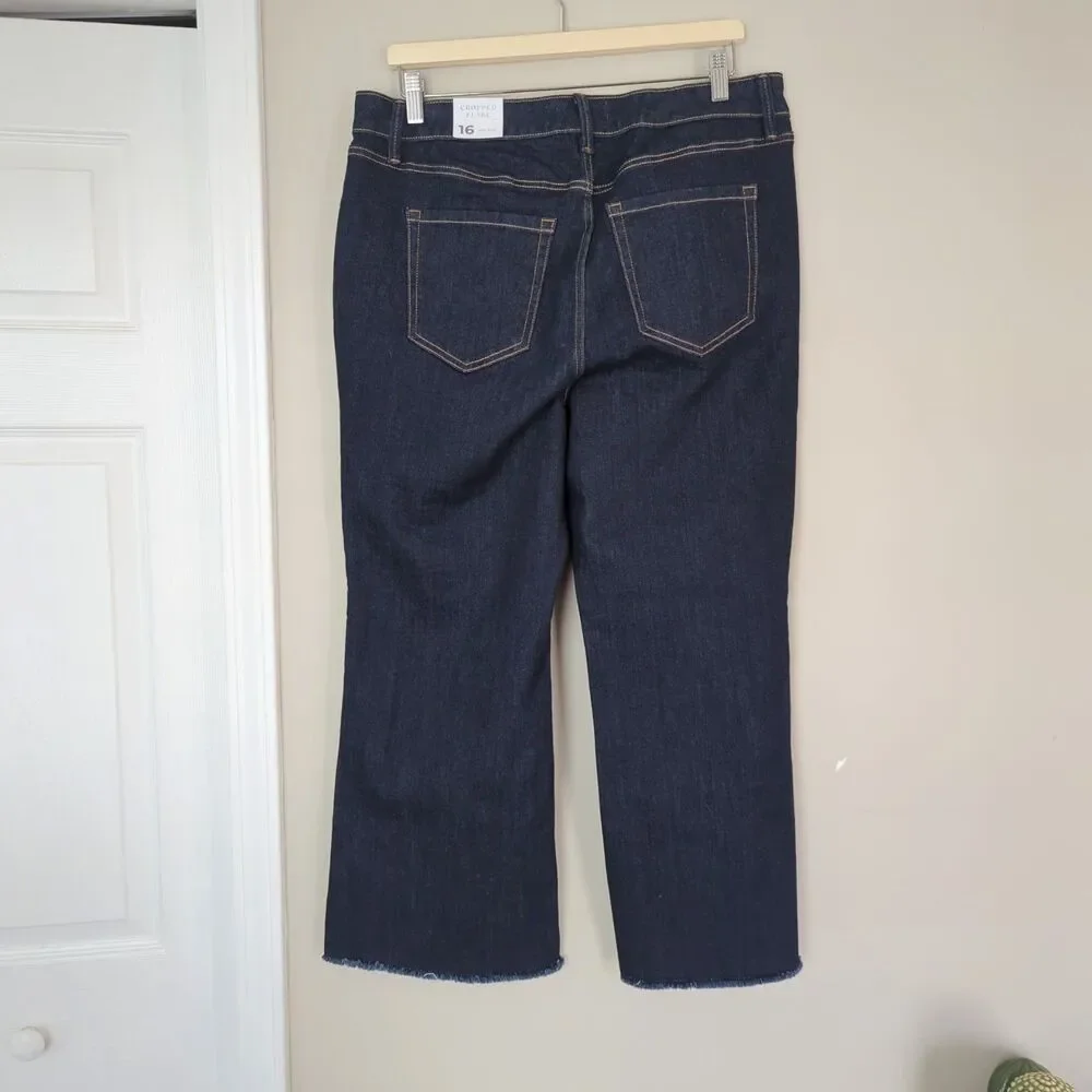 Lane Bryant NWT Dark Wash Mid Rise Cropped Flare Jeans Size 16 Magic Waistband